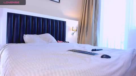 Mari online show from 11/27/25, 07:10