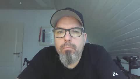 marriedcock1980 online show from 12/10/24, 08:40