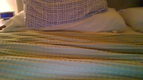 Snapshot of marriedcouple9 chatting on 12/17/24, 04:01 Jess and Nick online show from 12/17/24, 04:01