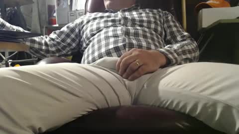 only fans marrieddad19751975 online show from 09/21/25, 01:51