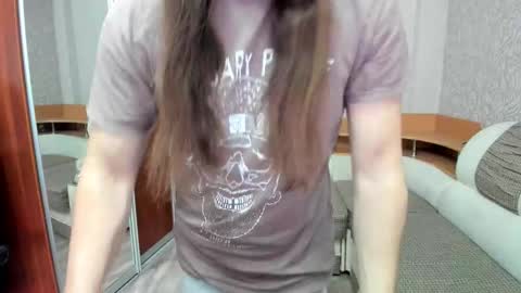 Alan online show from 11/04/25, 04:11