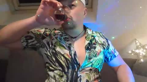 mars0481 online show from 12/02/25, 01:11