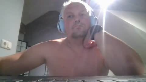 mars0481 online show from 07/16/26, 11:33