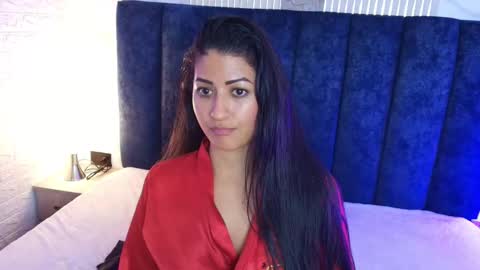 marscarlett online show from 12/18/25, 12:06