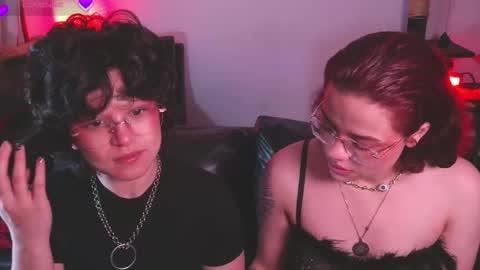 Marsdoll online show from 12/23/25, 01:58