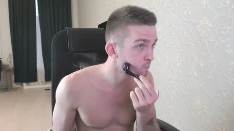 Snapshot of marselle_looker chatting on 01/24/25, 08:02 Marselle online show from 01/24/25, 08:02