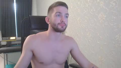 Snapshot of marselle_looker chatting on 02/25/25, 01:50 Marselle online show from 02/25/25, 01:50