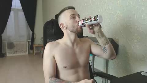 Snapshot of marselle_looker chatting on 11/29/25, 11:57 Marselle online show from 11/29/25, 11:57