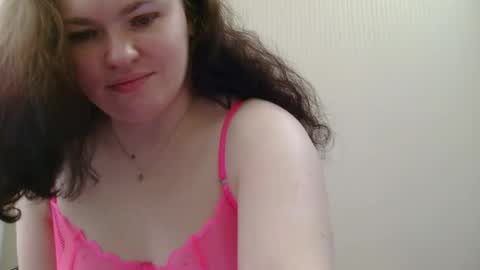 Snapshot of marshmellowsofia chatting on 07/14/26, 02:27 marshmellowsofia online show from 07/14/26, 02:27