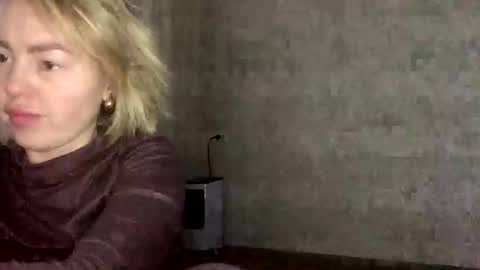 Marta online show from 11/15/25, 01:40