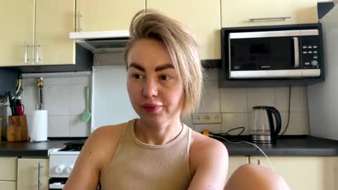Marta online show from 06/29/26, 07:25