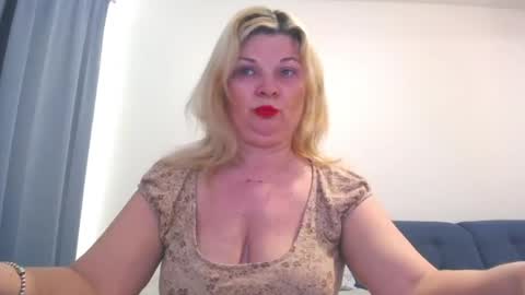 Snapshot of marthanollan chatting on 05/24/26, 06:40 Martha online show from 05/24/26, 06:40