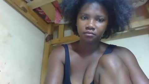 Snapshot of marthela chatting on 11/15/25, 02:20 martha online show from 11/15/25, 02:20