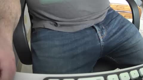 Snapshot of martial04 chatting on 02/14/25, 01:51 martial04 online show from 02/14/25, 01:51