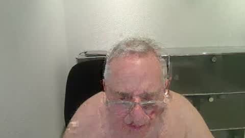 martin_1947 online show from 07/17/26, 10:58