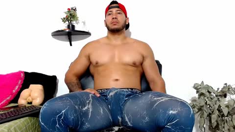 Snapshot of martin_fiit chatting on 01/30/25, 04:24 Martin instagrammartinfiit online show from 01/30/25, 04:24