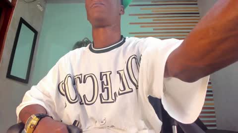 Martin online show from 02/08/25, 07:27