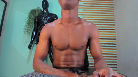 Martin online show from 02/12/25, 07:24