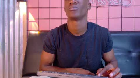 Martin online show from 09/18/25, 01:40