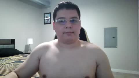 Snapshot of martin_militaryboy chatting on 05/11/26, 06:05 martin_militaryboy online show from 05/11/26, 06:05