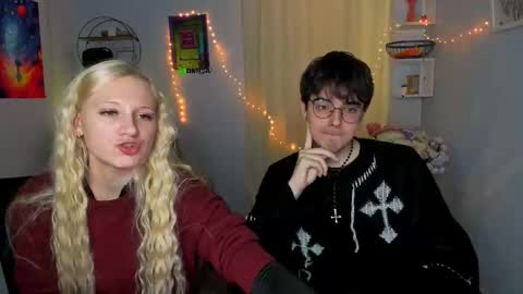 Snapshot of martin_neil chatting on 02/05/26, 10:31 Martin online show from 02/05/26, 10:31