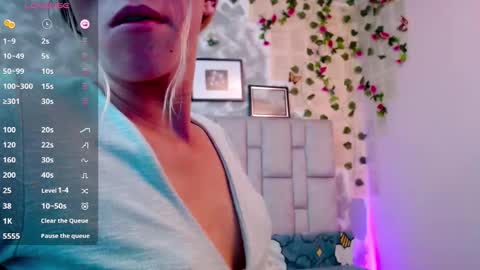 Martina online show from 12/04/24, 10:51