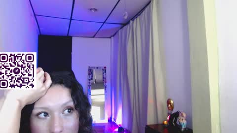 Snapshot of martina_adams chatting on 01/25/25, 02:47 mari online show from 01/25/25, 02:47