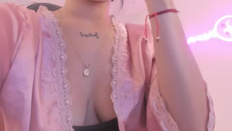 Snapshot of martina_gomezgomez chatting on 02/09/26, 12:20 online show from 02/09/26, 12:20