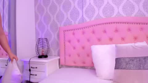 Martina online show from 03/11/25, 03:02