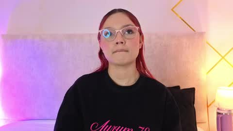 Snapshot of martinaa_garcia chatting on 05/25/26, 07:42 Martina online show from 05/25/26, 07:42