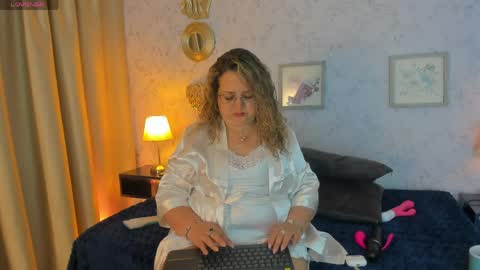 Snapshot of martinacurvy_ chatting on 05/30/26, 10:56 Martina Caicedo online show from 05/30/26, 10:56