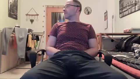 Martin online show from 10/19/25, 03:56