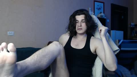 Snapshot of martinlutar420 chatting on 04/25/26, 05:54 Daddy Marty online show from 04/25/26, 05:54
