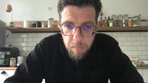 martinmagic467657 online show from 04/16/26, 07:42