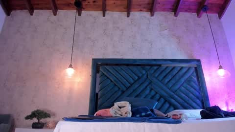 Martina online show from 02/11/25, 02:03