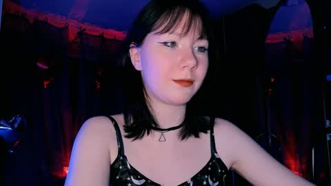 Nancy online show from 04/16/26, 05:47