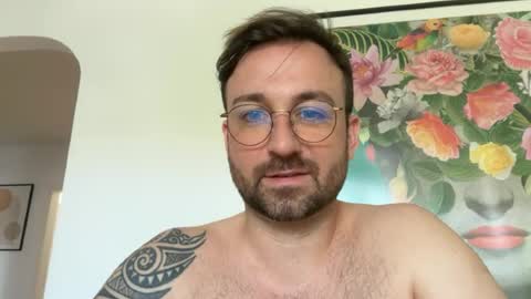 Snapshot of marvinboy69 chatting on 06/20/26, 10:18 marvinboy69 online show from 06/20/26, 10:18