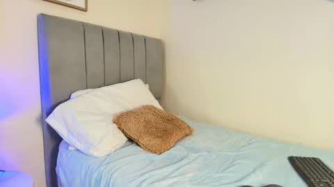 mary_cute9 online show from 03/06/26, 12:01