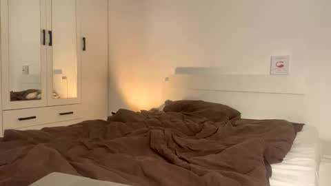 Mary online show from 02/26/25, 09:37