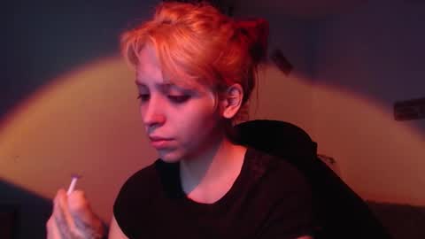                      100   online show from 11/27/25, 07:43