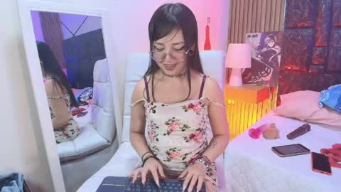 Snapshot of mary_luckaysha chatting on 06/05/26, 07:19 mary_luckaysha online show from 06/05/26, 07:19