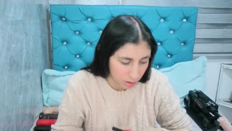  Mary Moon  online show from 02/12/25, 11:07