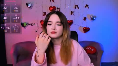 Snapshot of mary_moon__ chatting on 02/25/26, 10:08 mary_moon__ online show from 02/25/26, 10:08