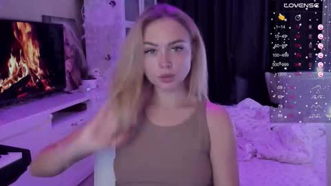 Mary online show from 10/01/25, 08:59