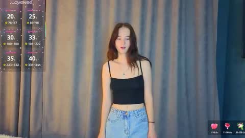 Snapshot of mary_smit chatting on 10/05/25, 06:17 mary online show from 10/05/25, 06:17