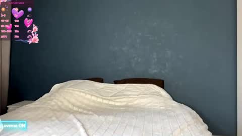 Snapshot of mary_smit chatting on 05/27/26, 04:15 mary online show from 05/27/26, 04:15