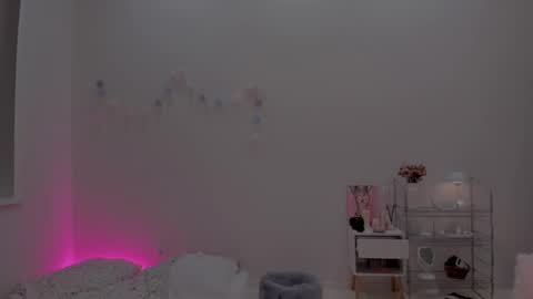 Maryana online show from 09/22/25, 01:02