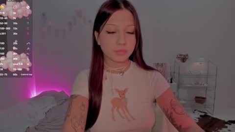 Maryana online show from 10/17/25, 03:14