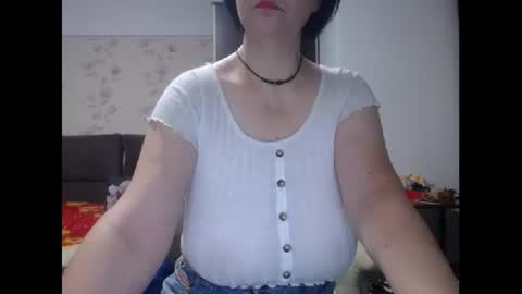 Mary online show from 10/27/25, 03:54