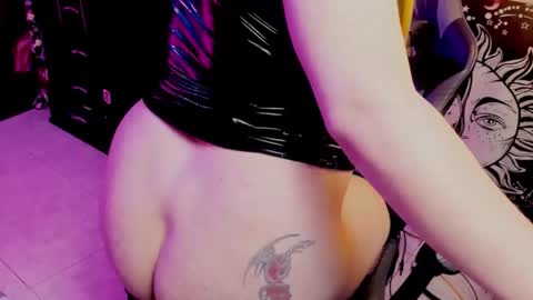 Maryan online show from 12/20/25, 09:38